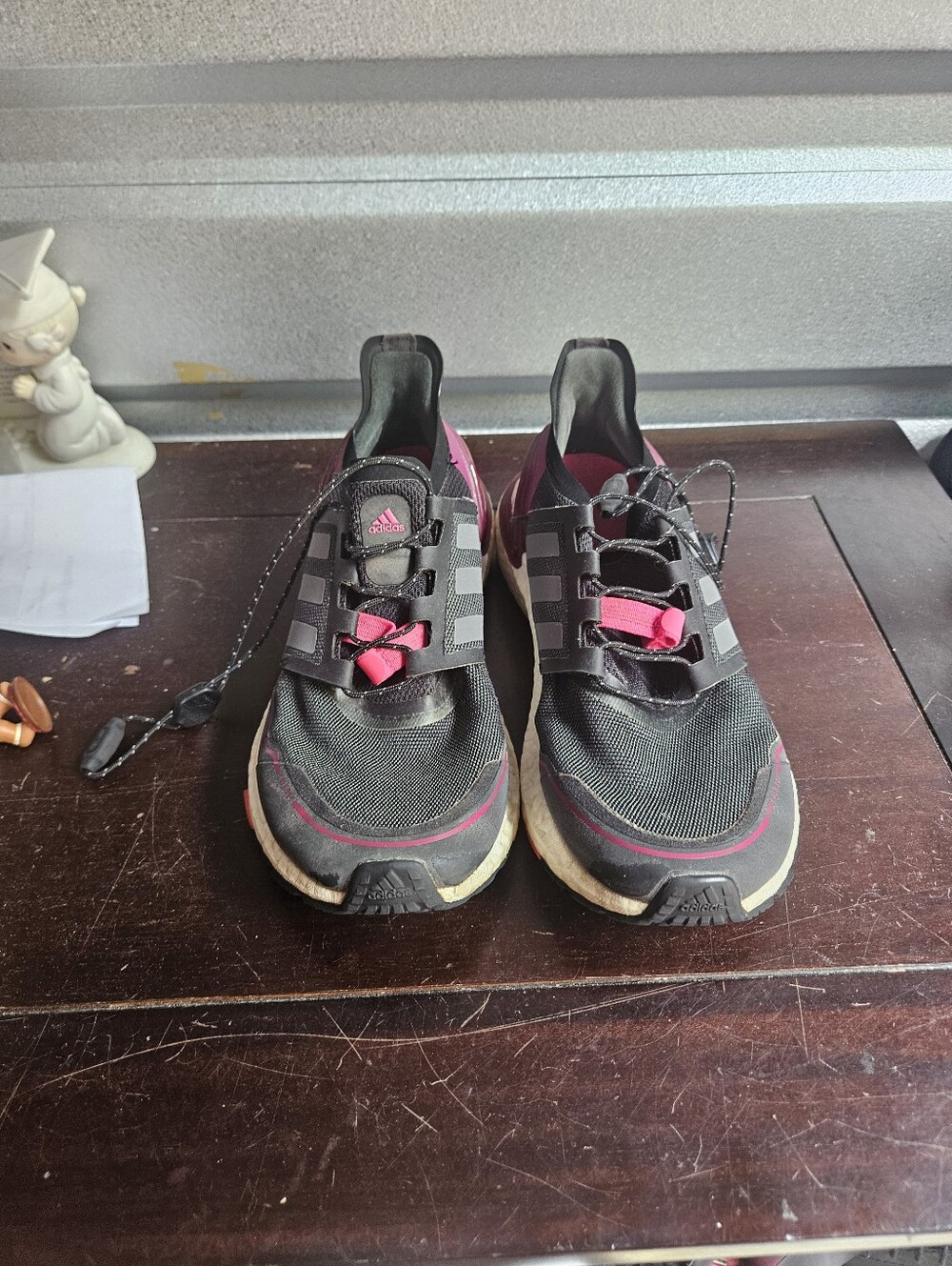 Adidas Ultraboost Women's Size 6 Winter.Rdy Low Shoes Black Power Berry EG9803